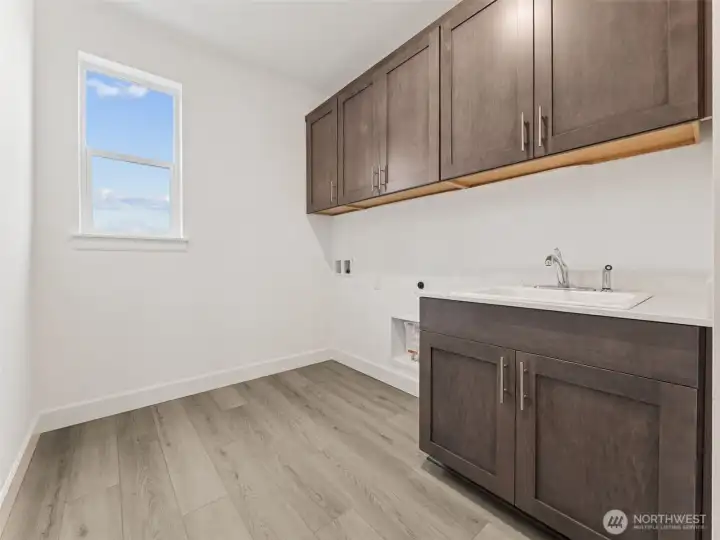 Photos of different homes. Finishes vary.