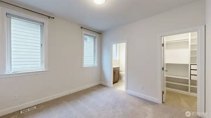 Ensuite - secondary bedroom #2