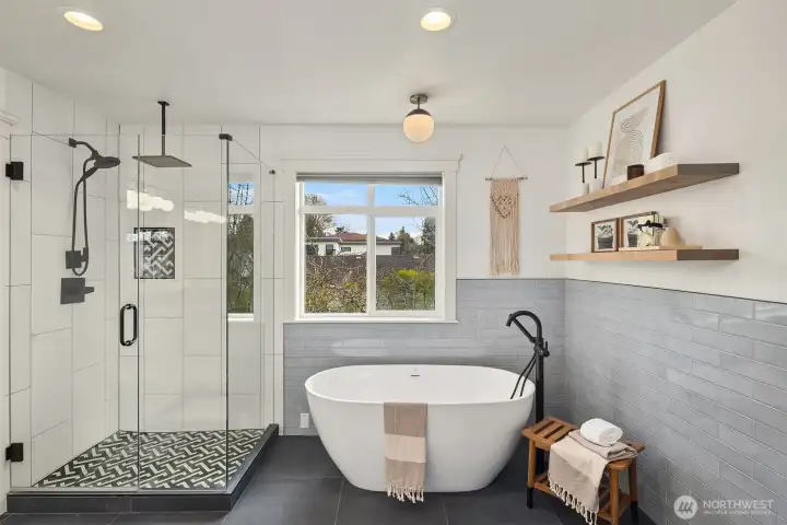 Primary bath