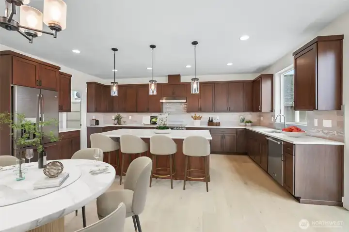 Virtually staged dining.