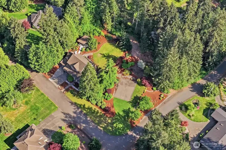 1.17-acre estate lot in a quiet, private cul-de-sac