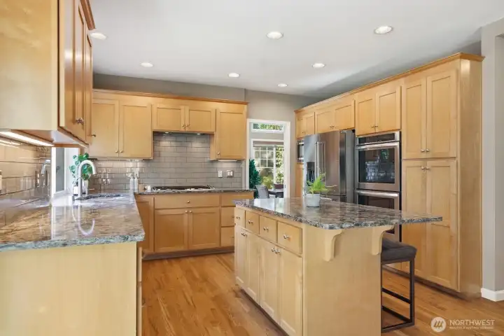 Double ovens.