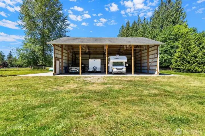 The ultimate shop! Massive pole barn with room for 4+ recreation vehicles—perfect for your boat, RV, or toys. The ultimate shop! Massive pole barn with room for 4+ recreation vehicles—perfect for your boat, RV, or toys.