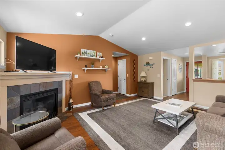 Vaulted ceilings and gas fireplace