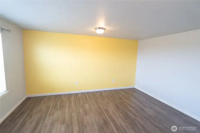 Upstairs bonus room or 5th bedroom