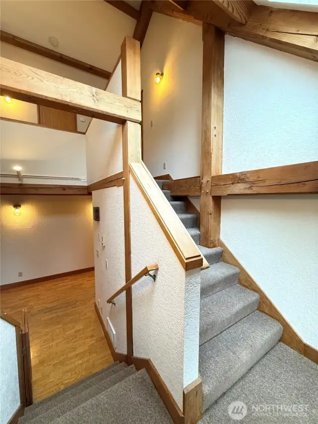 Second staircase to the loft & bonus room!