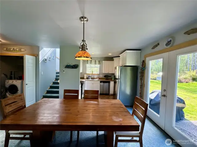 Living looking into kitchen