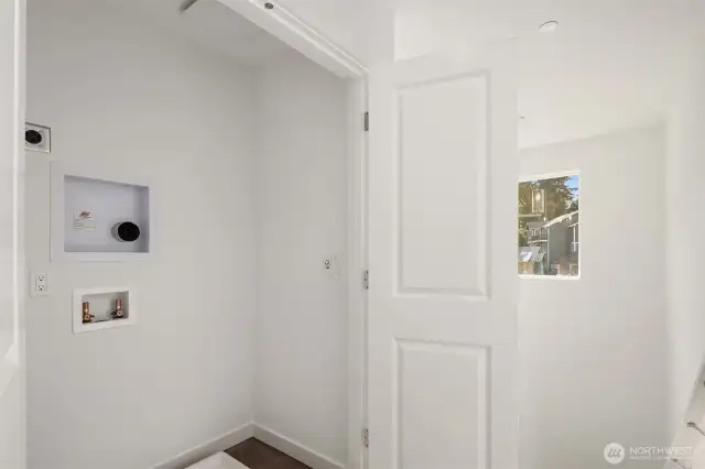 *Interior photos are from model home.