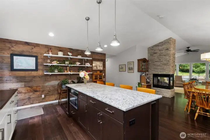 Open-Concept kitchen