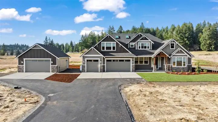 pictures are for marketing purposes only. Show options and upgrades not included.