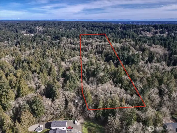 Edan Acres is the small subdivision you drive through to enter the vacant land.