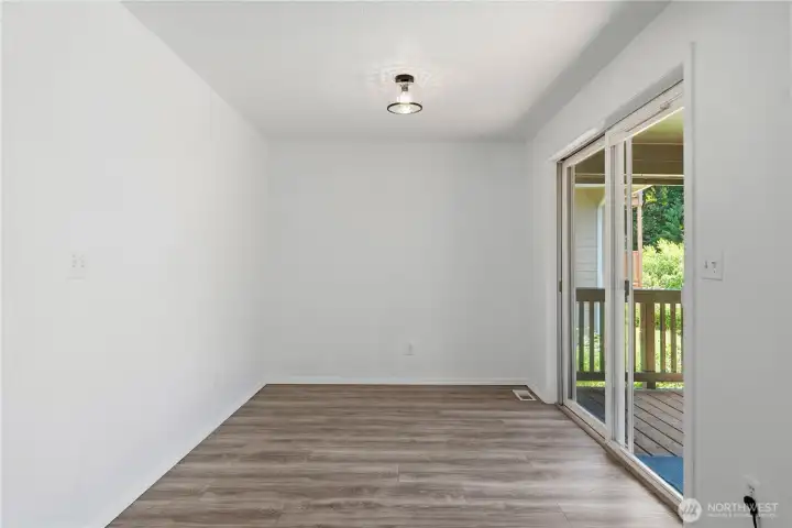 Kitchen eating space