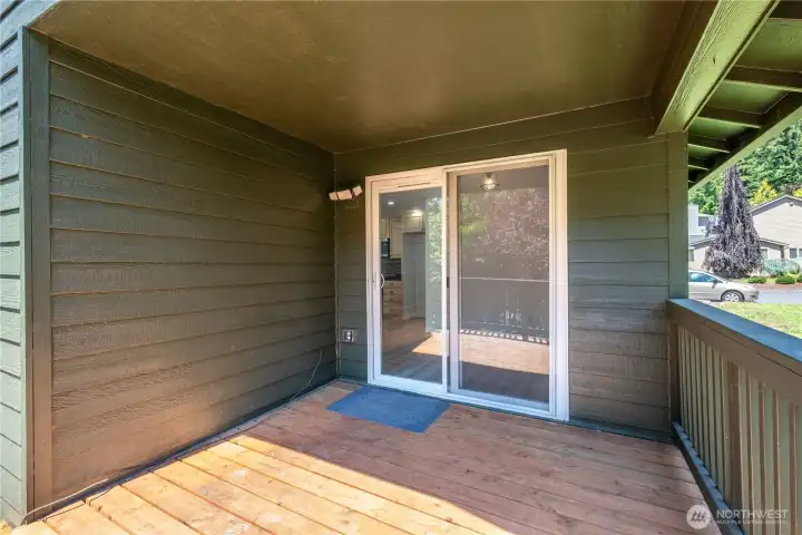 Slider/Deck off kitchen area