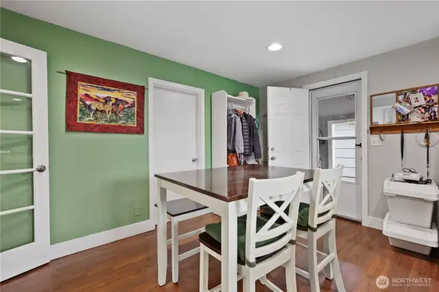 Eating space off kitchen