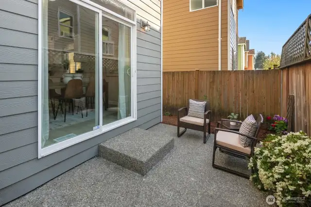Fully Fenced Yard