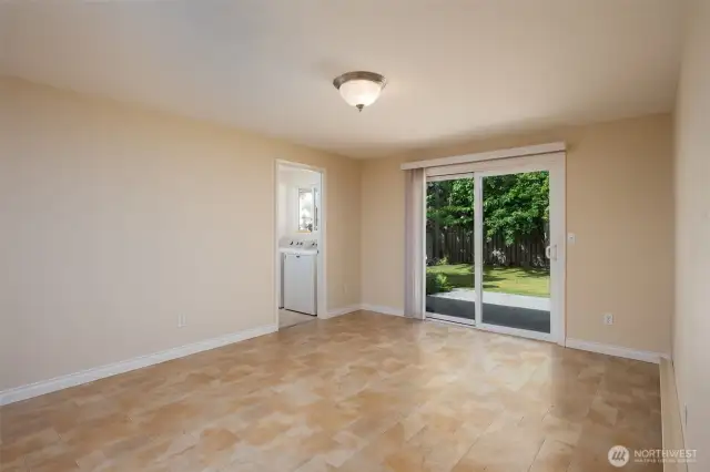 Dining/family room