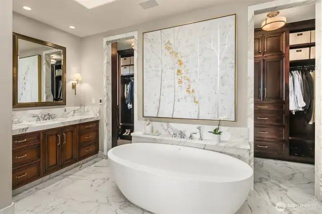 Who needs to go to the spa when you have one right at home to enjoy every day!