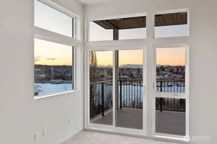 4th floor-pic is of similar unit