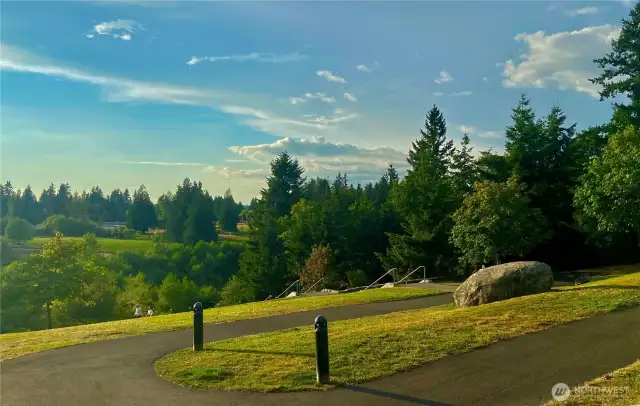 With Sammamish Commons just up the street and tons of parks, trails, and play spaces nearby.  This amazing home makes it easy to get outside, explore, and soak up everything Sammamish has to offer.