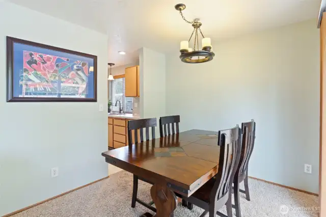 Dining space just off kitchen