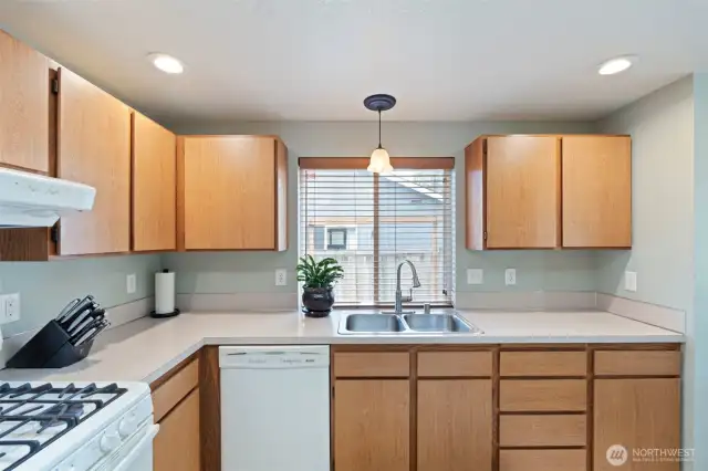 Plenty of storage in cabinets