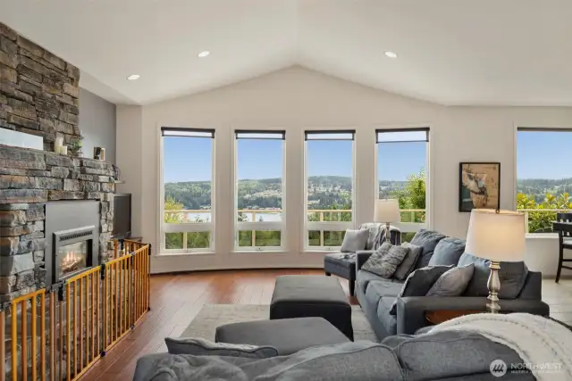 Breathtaking views from every window in the living area. Hardwood floors and dramatic stacked-stone fireplace keep it cozy.