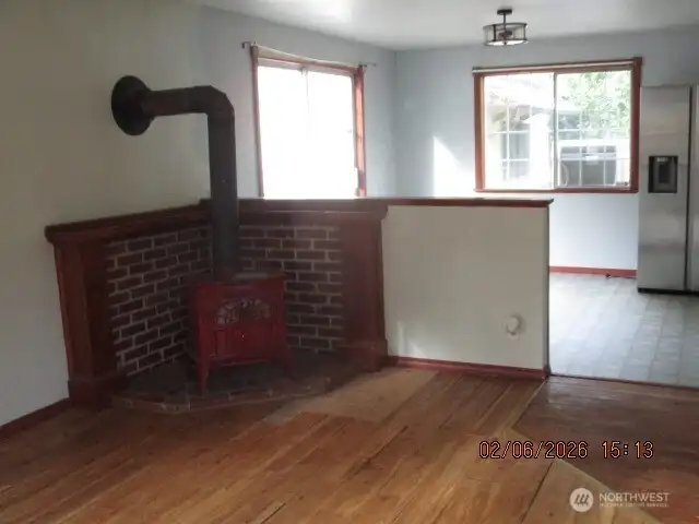 Wood stove
