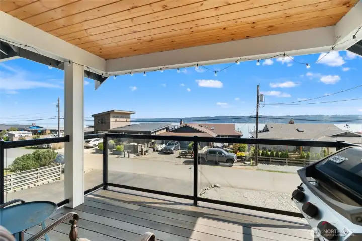 Covered deck to take in the views rain or shine!