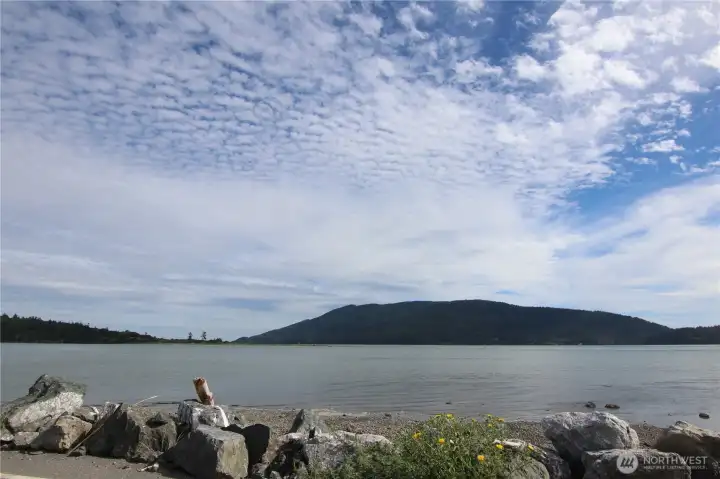 Views of Portage and Lummi Islands are a short walk away...This is at Portage Point