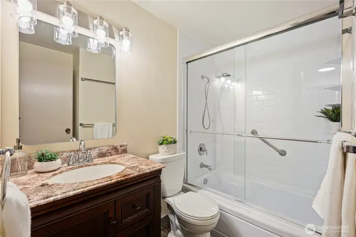 Main bathroom, recently updated