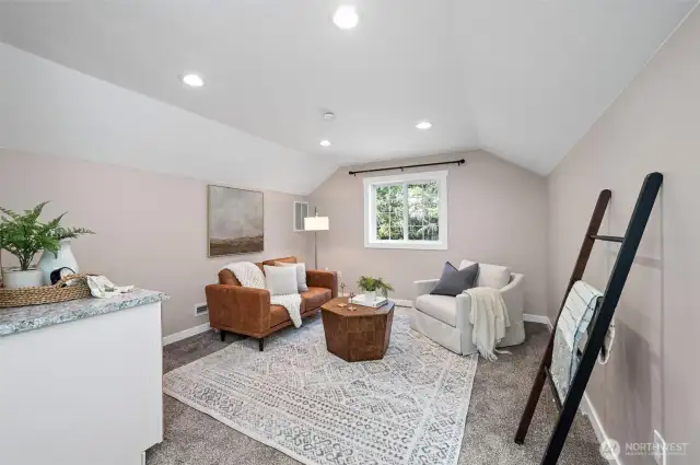 Upstairs bonus living room