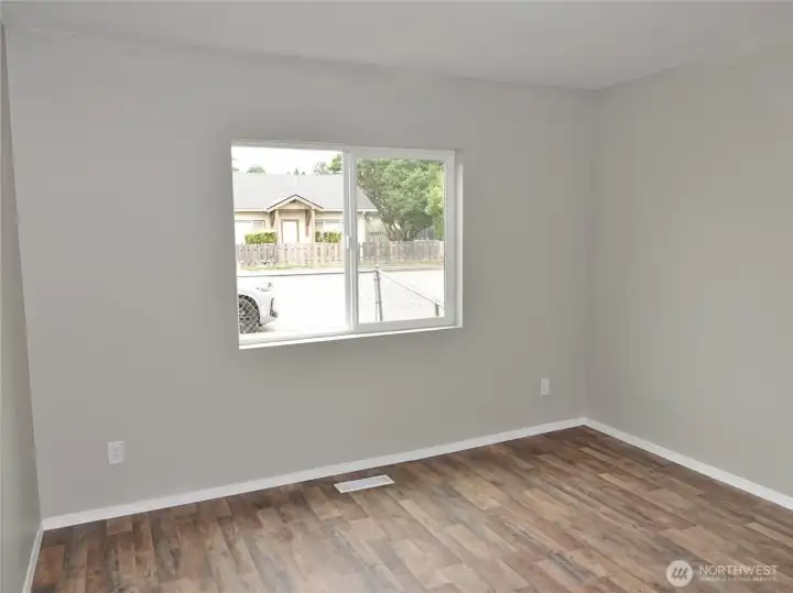 Main Bedroom (located in the front of the house).