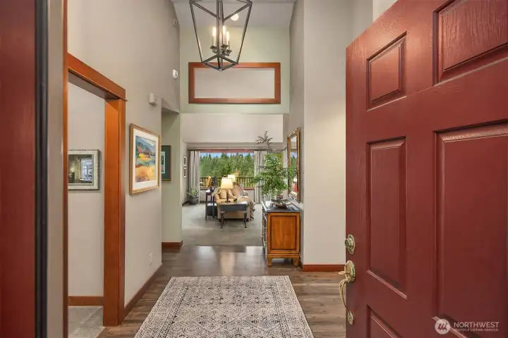 Welcome home! Dramatic entry with vaulted ceilings.
