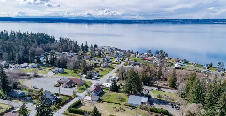 Beautiful Warm Beach Community on Port Susan Bay, one of the state's biggest estuaries