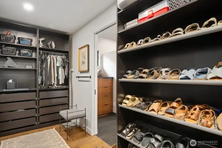 Primary ensuite walk-in closet