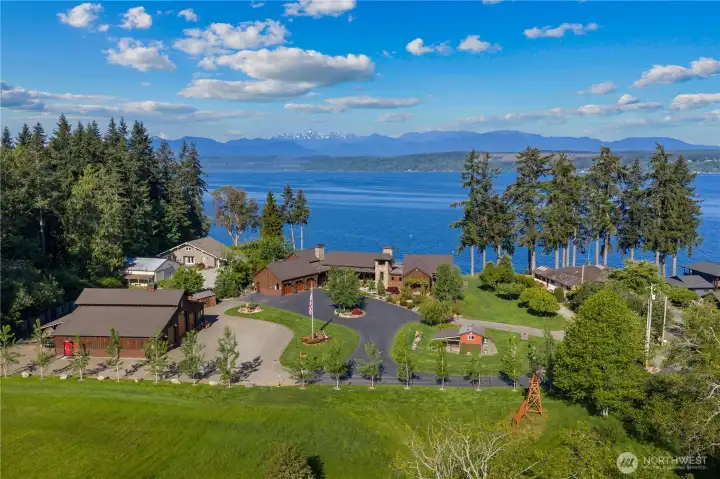 One of the finest waterfront estates in Western WA.