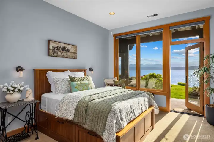 The 3rd guest ensuite bedroom.