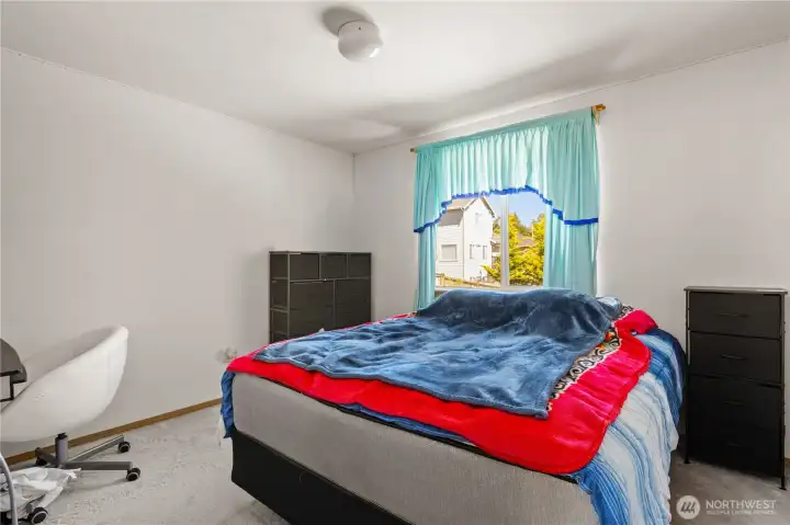 bed 2 bed 2