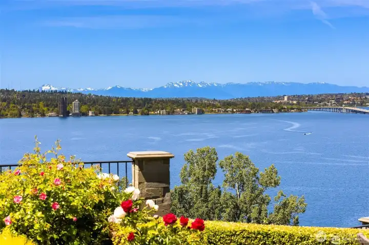 This is the 50 yard line of views and the one everyone dreams of. Setting up off the lake offers peace and tranquility and the widest views your imagination can dream of. This is the 50 yard line of views and the one everyone dreams of. Setting up off the lake offers peace and tranquility and the widest views your imagination can dream of.