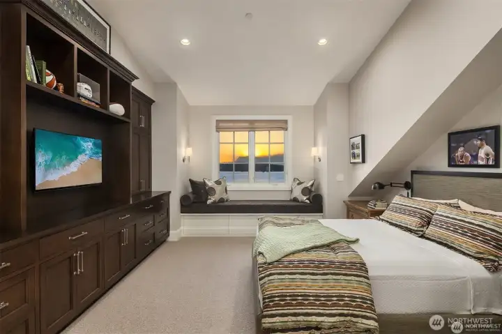 One of three ensuite bedrooms located upstairs. All bedrooms upstairs are spacious and ensuite. One of three ensuite bedrooms located upstairs. All bedrooms upstairs are spacious and ensuite.