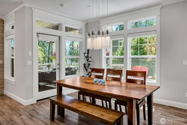 Dining area allows for large table! Dining area allows for large table!