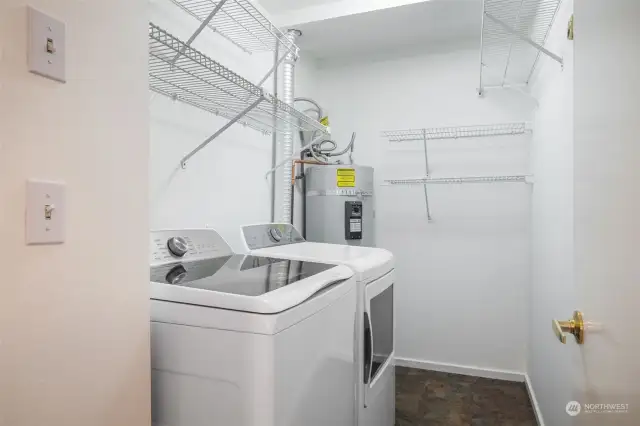 Full Size Washer / Dryer