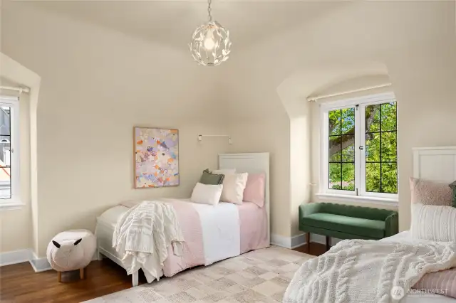 Third upstairs bedroom.