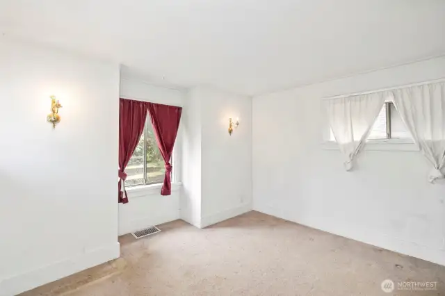Main floor primary bedroom