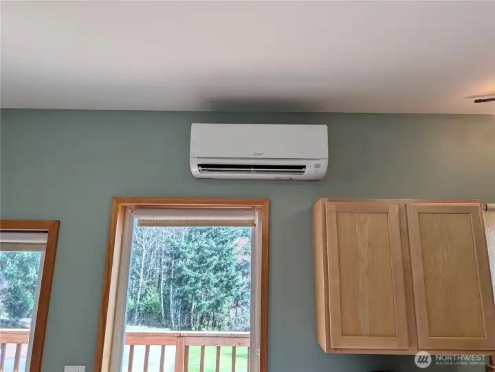 ADU - 2 mini splits for A/C. 1 in the livingkitchen area & 1 in the bedroom