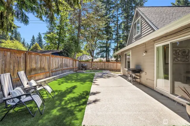2 patios for entertaining