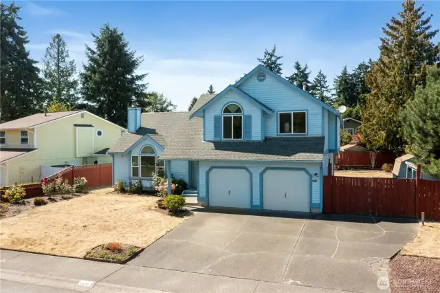 2 Car Garage and Extra Driveway Parking