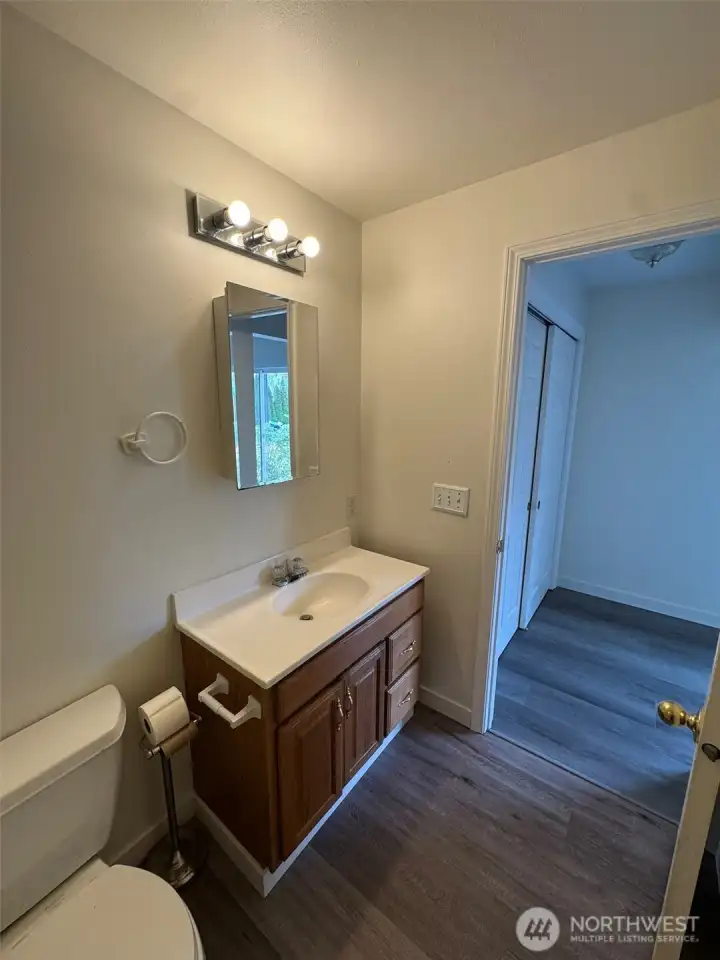 Primary ensuite bathroom
