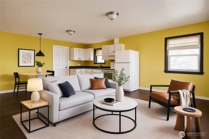 Upper Unit. Virtually Staged.