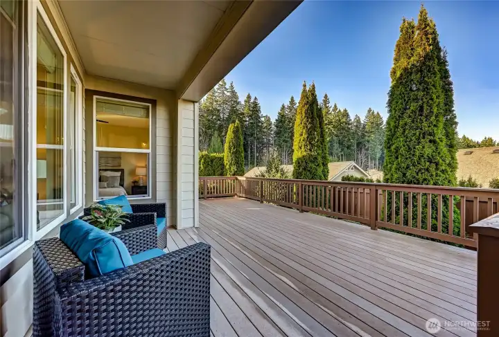 Enjoy greenbelt, territorial and big sky views.